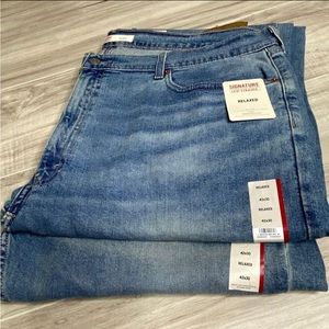 (2) Signature by Levi Strauss & Co. Men's 42 x 30 Relaxed Fit